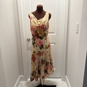 Midnight velvet vintage Y2K cream floral midi dress size medium
